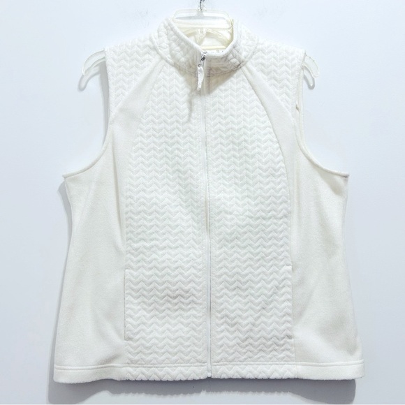 croft & barrow Jackets & Blazers - Croft & Barrow Women’s White Sleeveless Jacket Vest